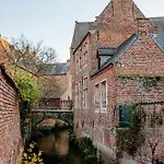 Allies Avenue