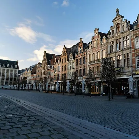 Allies Avenue *